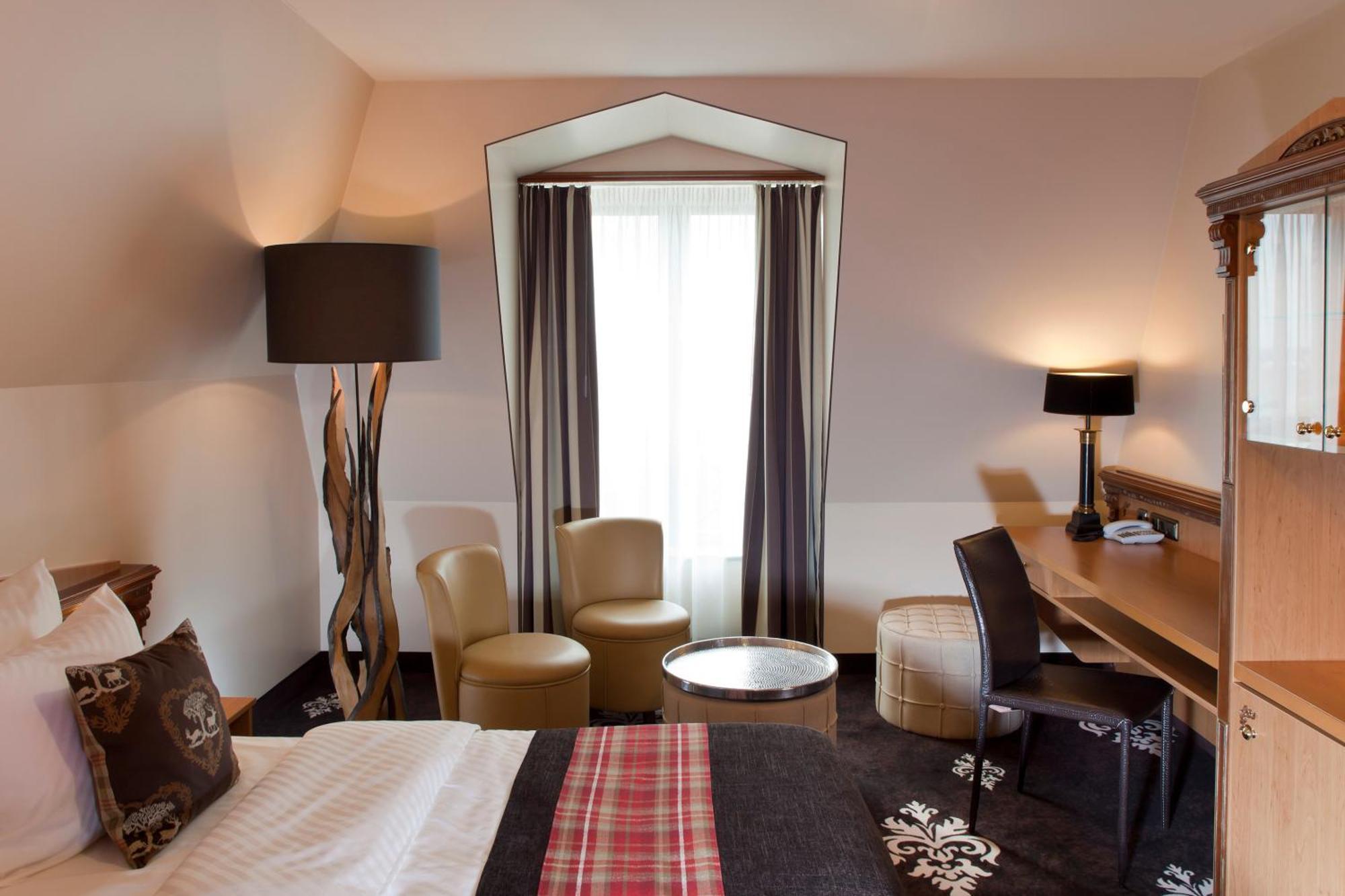 Der Heidehof Conference & Spa Resort ガイマースハイム エクステリア 写真