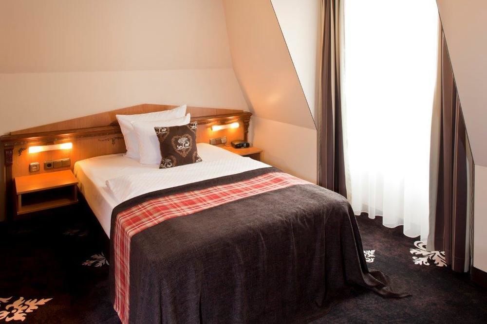 Der Heidehof Conference & Spa Resort ガイマースハイム エクステリア 写真